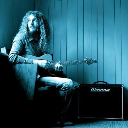 Guthrie Govan 01