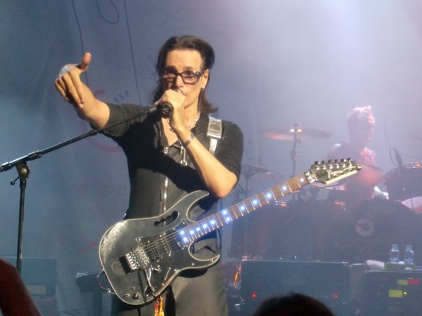 Steve Vai 2013 10
