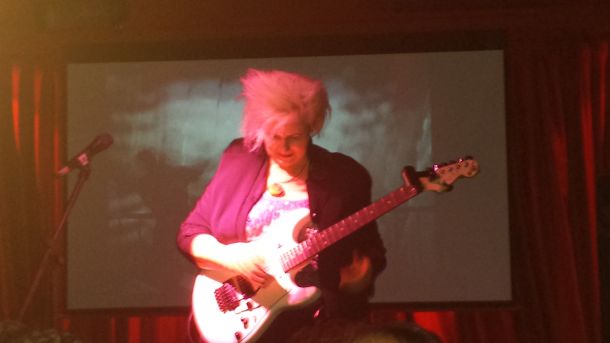 Jennifer Batten Madrid 2013 04