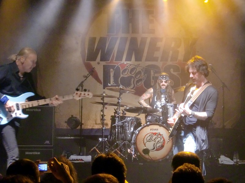 The Winery Dogs BCN 2013 06