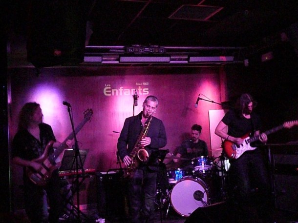 Beagle BCN 2015 03.JPG