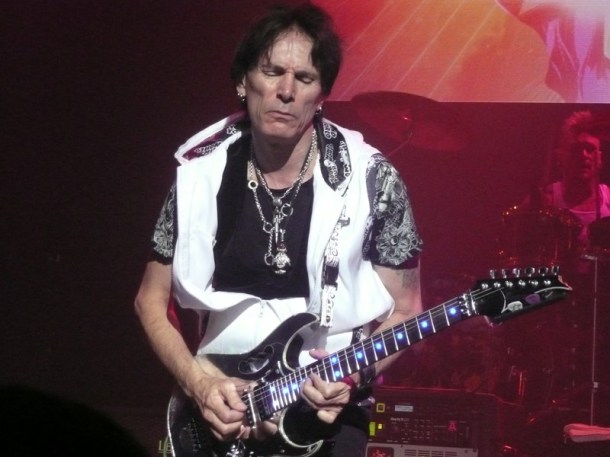 Steve Vai BCN 2016 07