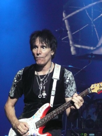 Steve Vai BCN 2016 32