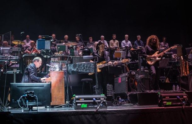 Hans Zimemr Live 01.jpg