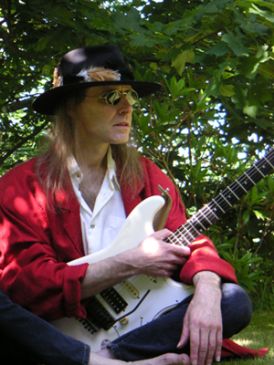 MINOLTA DIGITAL CAMERA