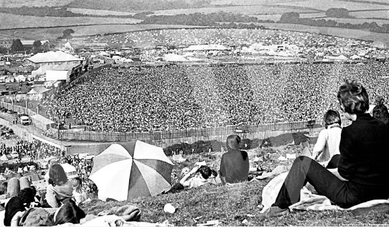 Isle of Wight 1970 crowd