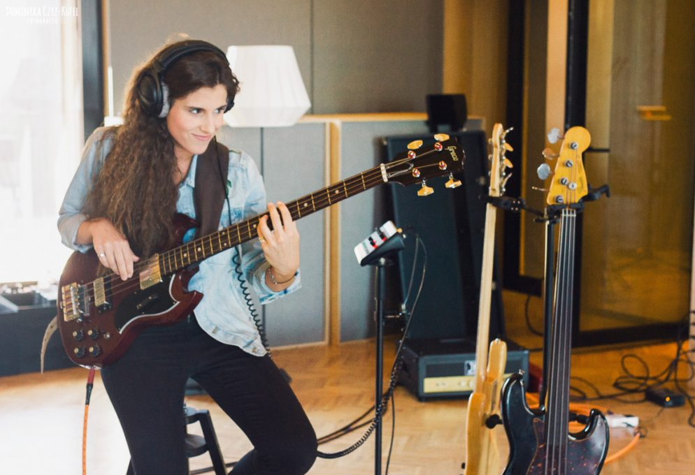 Kinga Glyk Feelings promo 02