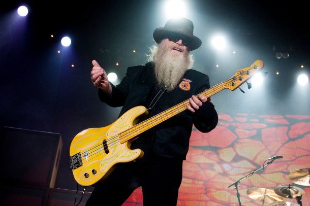 dusty hill 01