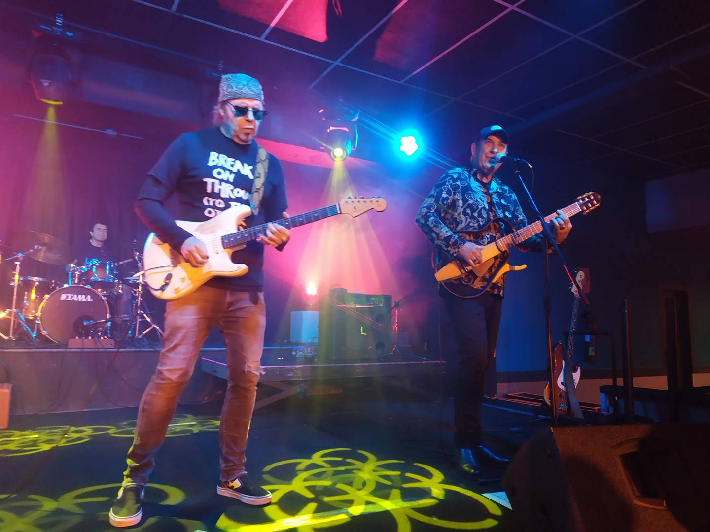 vargas blues band - sala wolf bcn 26-11-21 01