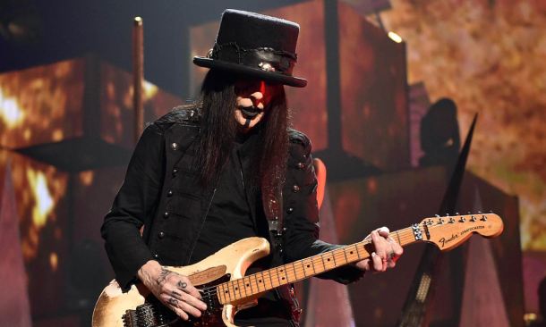 Mick Mars