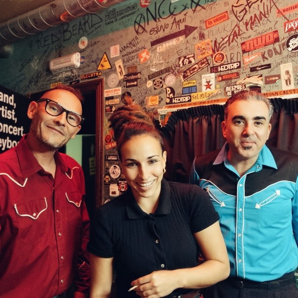 La Perra Blanco 2022