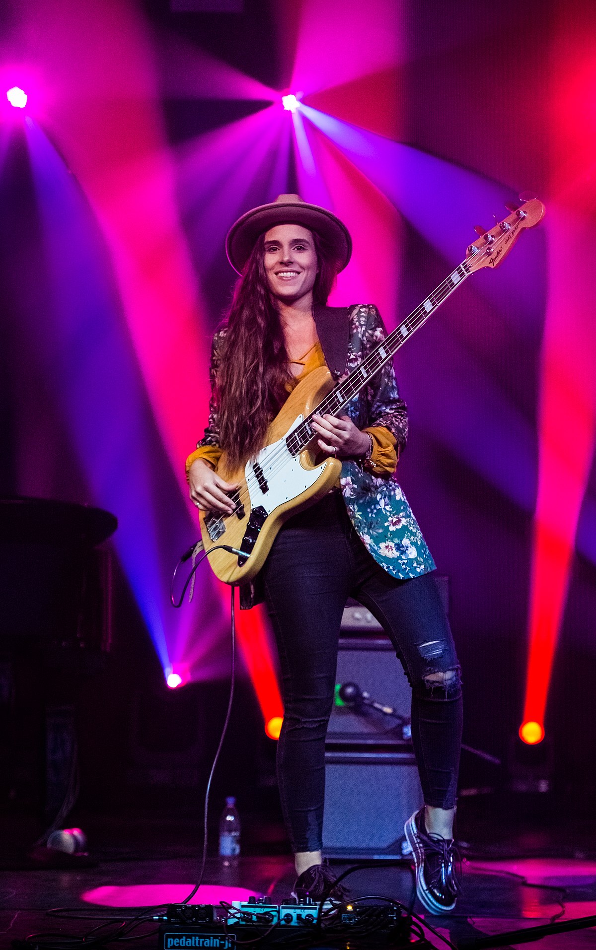 Kinga Glyk real life promo 03