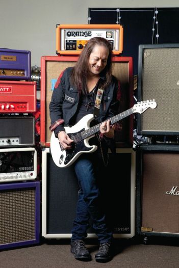Jake E. Lee 03
